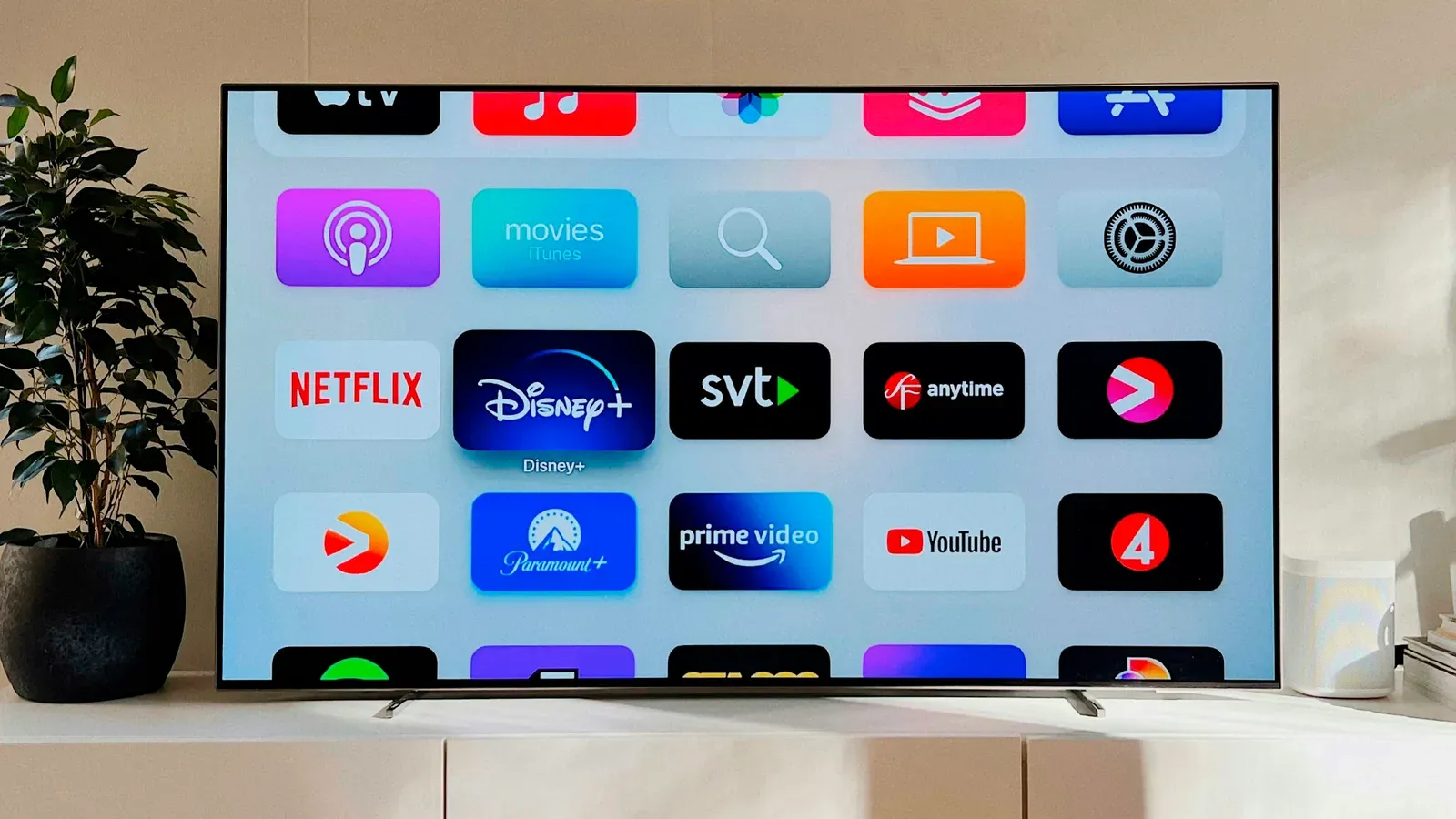 écran de télévision affichant les applications de streaming