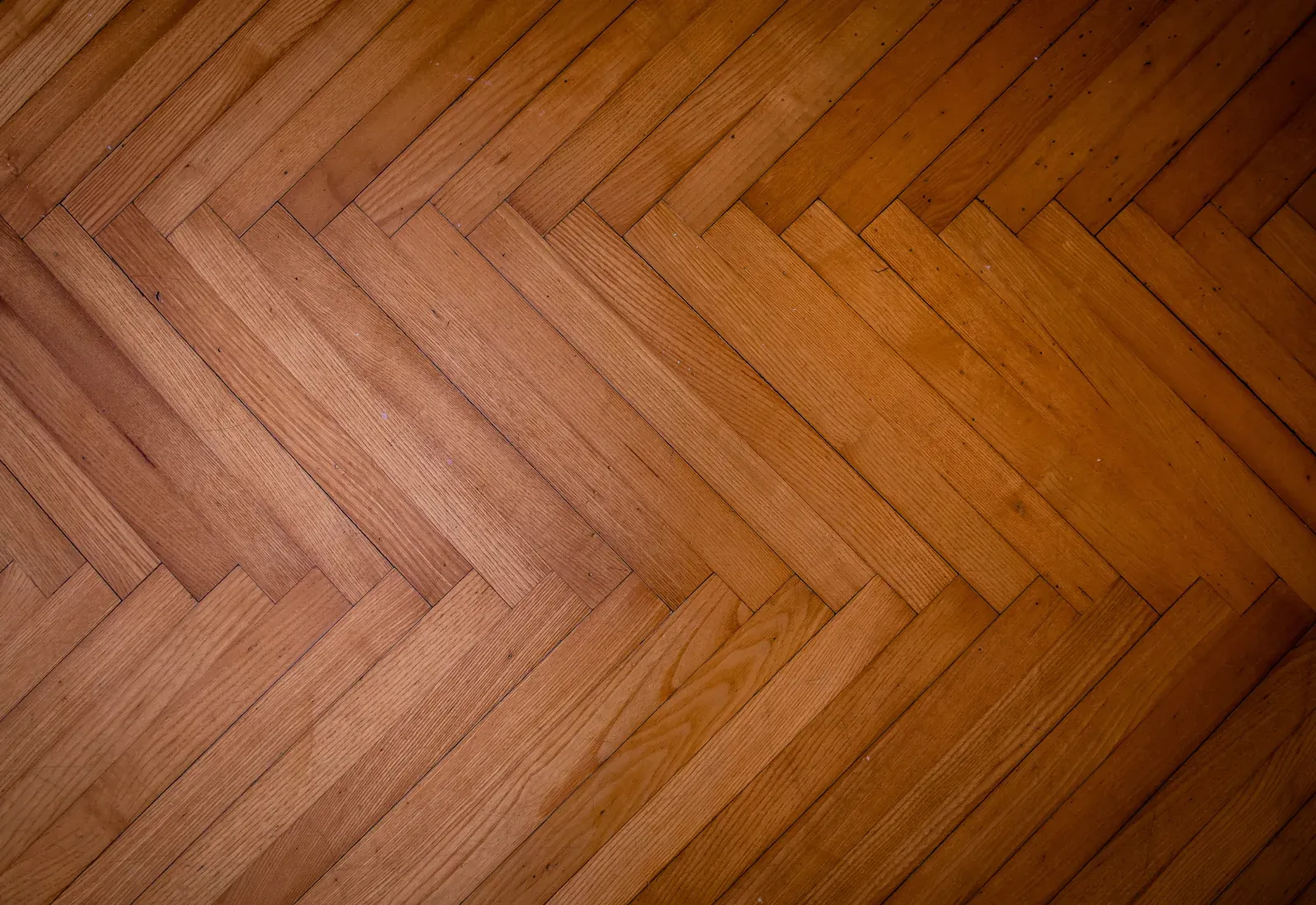 Parquet en point de Hongrie, vu de près.