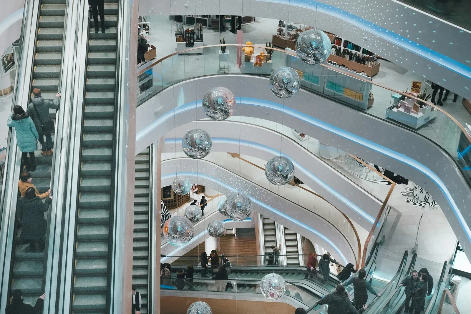 magasins centre commercial